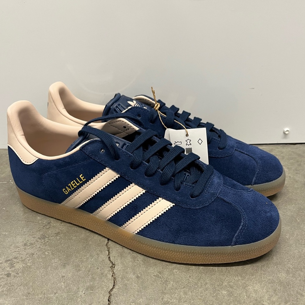 adidas Gazelle Night Indigo/Wonder Taupe Gum Sole - Picture 7 of 9